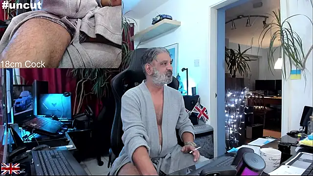 OnlineBossUK online show from November 1, 2025, 3:02 am