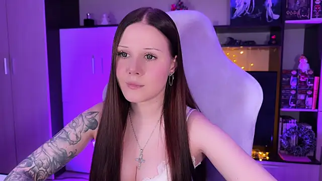 jasminevine online show from January 6, 2026, 7:51 pm