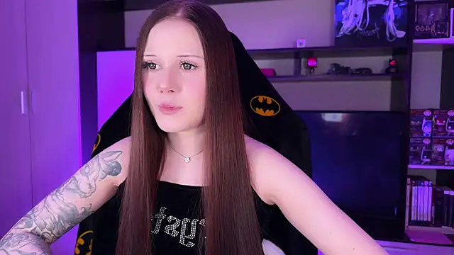 jasminevine online show from February 15, 2026, 2:27 pm