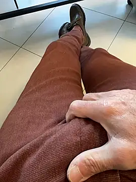 Snapshot of buodiculo chatting on March 4, 2025, 7:19 am buodiculo online show from March 4, 2025, 7:19 am