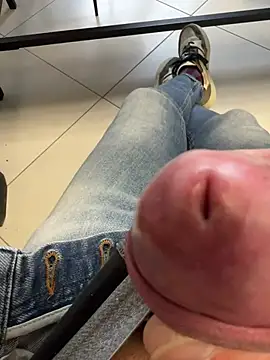 Snapshot of buodiculo chatting on March 12, 2025, 1:08 pm buodiculo online show from March 12, 2025, 1:08 pm