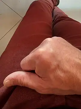 Snapshot of buodiculo chatting on March 4, 2025, 4:52 pm buodiculo online show from March 4, 2025, 4:52 pm