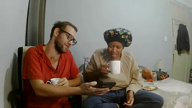 COOKIECANDY online show from April 9, 2026, 8:37 pm