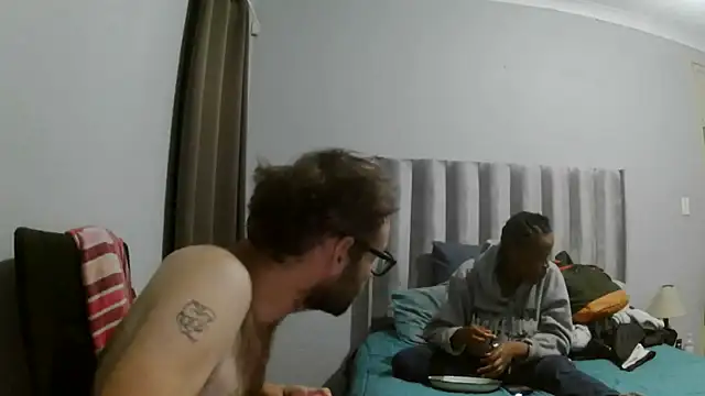 COOKIECANDY online show from April 22, 2026, 9:32 pm