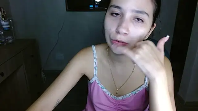 mia  lopez  online show from July 18, 2026, 4:54 am