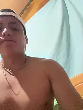 Snapshot of Diego23es chatting on October 5, 2025, 6:31 pm Diego23es online show from October 5, 2025, 6:31 pm