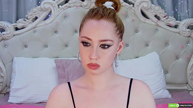 TinaBrook online show from March 6, 2025, 7:25 am