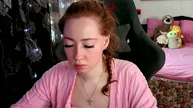 TinaBrook online show from March 6, 2026, 4:51 am