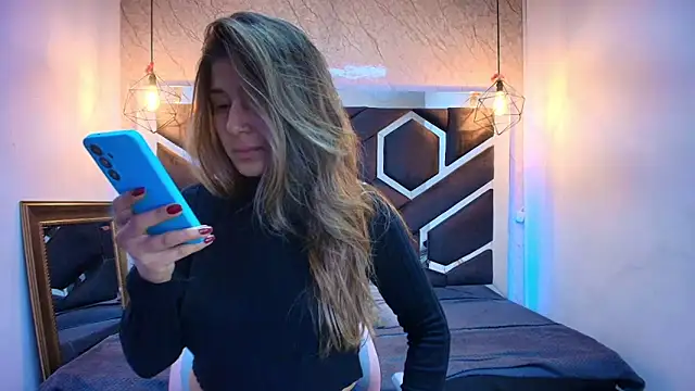 lilith nv online show from October 3, 2025, 12:06 pm