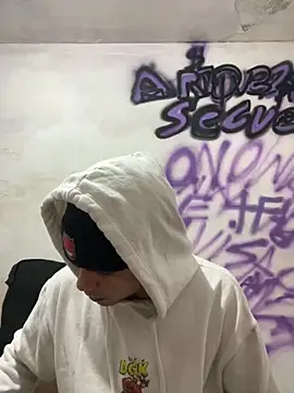 Snapshot of Magosupreme chatting on March 2, 2026, 3:29 am Magosupreme online show from March 2, 2026, 3:29 am