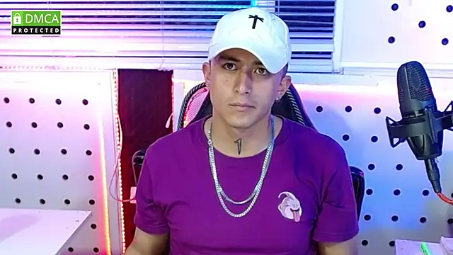 Darko0717 online show from October 22, 2025, 1:38 am