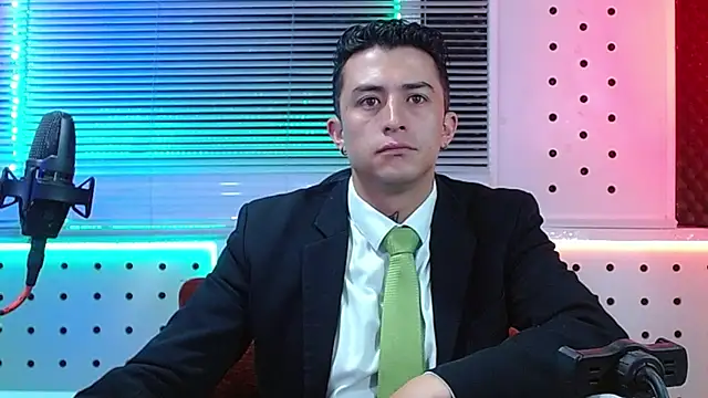 Darko0717 online show from May 15, 2026, 8:56 am