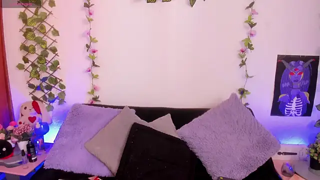 Cata green online show from September 11, 2025, 8:42 pm