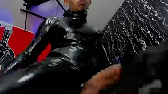 noha y andreu01 online show from March 13, 2026, 3:39 pm