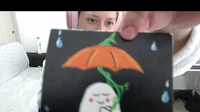 Snapshot of MommyMiaWs chatting on March 18, 2025, 5:33 pm MommyMiaWs online show from March 18, 2025, 5:33 pm