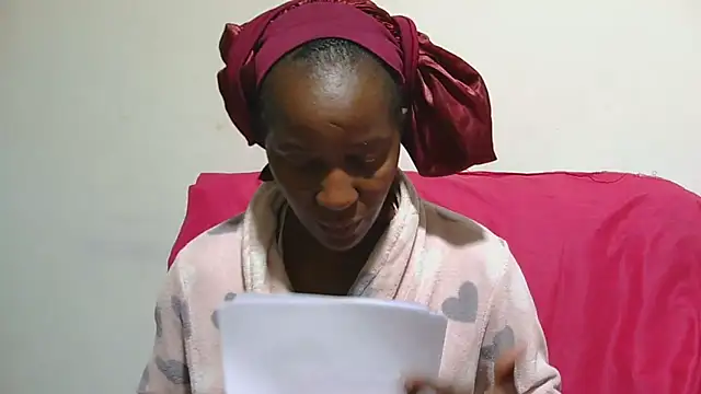 sluttylaura21 online show from February 17, 2026, 4:15 pm