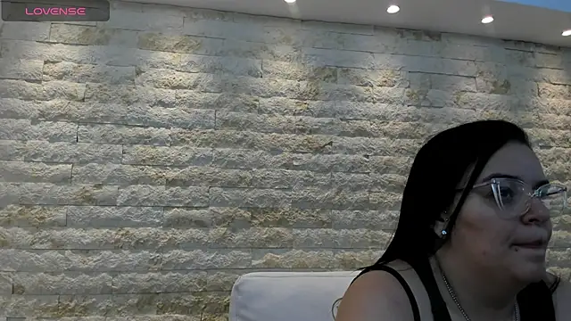 anette cooper online show from November 28, 2025, 4:12 am