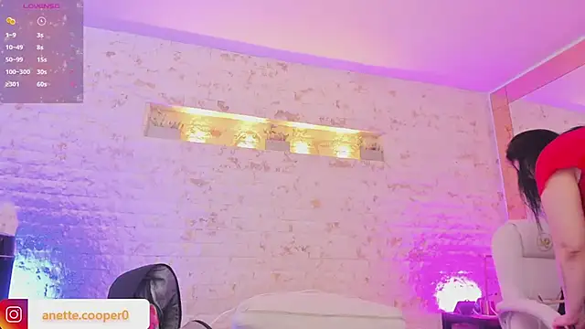 anette cooper online show from March 20, 2025, 10:10 am