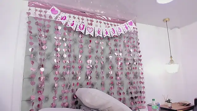 anette cooper online show from February 13, 2026, 3:28 am