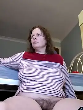 Snapshot of xxSexyBushLinnxx chatting on February 28, 2025, 9:12 pm xxSexyBushLinnxx online show from February 28, 2025, 9:12 pm