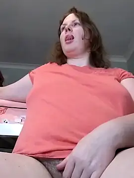 Snapshot of xxSexyBushLinnxx chatting on March 29, 2026, 11:56 am xxSexyBushLinnxx online show from March 29, 2026, 11:56 am