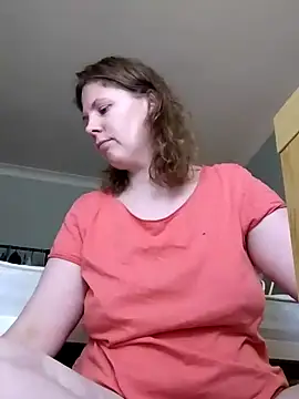 Snapshot of xxSexyBushLinnxx chatting on January 13, 2025, 12:02 pm xxSexyBushLinnxx online show from January 13, 2025, 12:02 pm