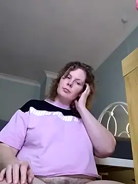 Snapshot of xxSexyBushLinnxx chatting on December 11, 2024, 12:34 pm xxSexyBushLinnxx online show from December 11, 2024, 12:34 pm