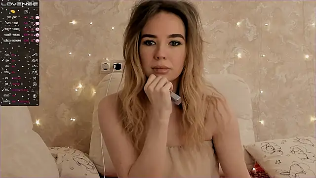 EvaSileZ online show from December 22, 2025, 7:52 am