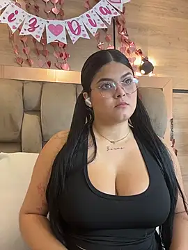 im mou  online show from February 11, 2026, 12:49 pm