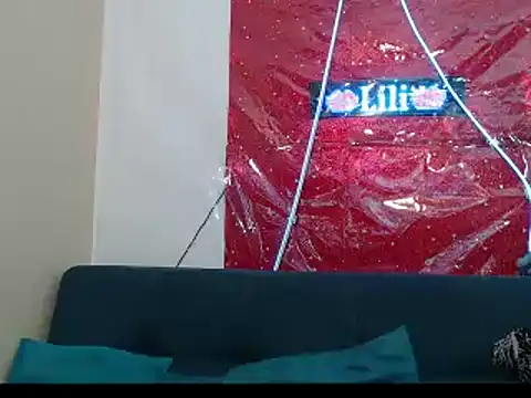 Snapshot of liliimilf chatting on October 8, 2025, 10:28 am liliimilf online show from October 8, 2025, 10:28 am