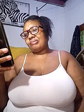 YELLOW BONE online show from March 19, 2026, 8:42 pm