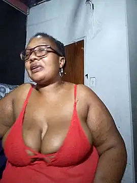 Snapshot of YELLOW_BONE chatting on January 23, 2025, 8:24 pm YELLOW BONE online show from January 23, 2025, 8:24 pm