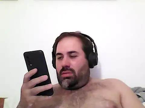 Snapshot of The_Masterxxx14 chatting on May 1, 2026, 9:42 pm The Masterxxx14 online show from May 1, 2026, 9:42 pm