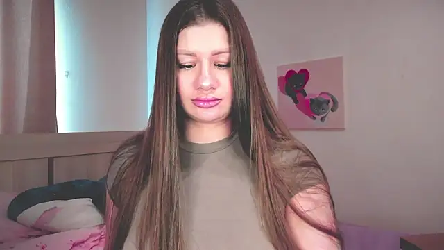 JuicyHelenX online show from March 13, 2026, 2:22 pm