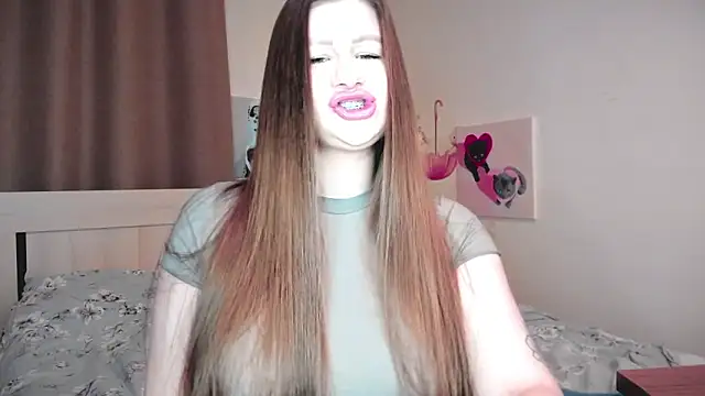 JuicyHelenX online show from February 19, 2026, 2:25 pm