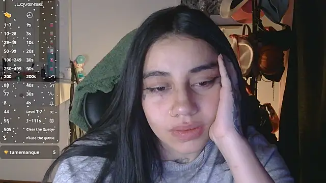Snapshot of val_bardot chatting on June 15, 2026, 4:34 am val bardot online show from June 15, 2026, 4:34 am