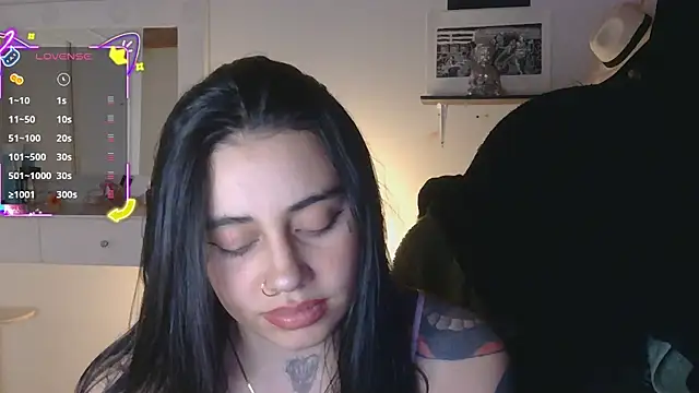 Snapshot of val_bardot chatting on June 3, 2026, 3:40 am val bardot online show from June 3, 2026, 3:40 am