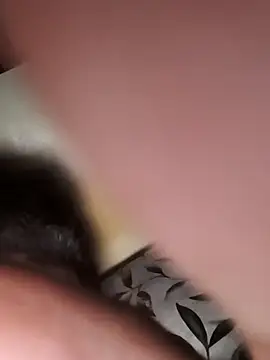 rajstrip12650 online show from April 4, 2026, 10:05 pm