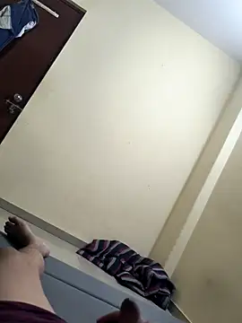 rajstrip12650 online show from February 11, 2026, 5:02 pm