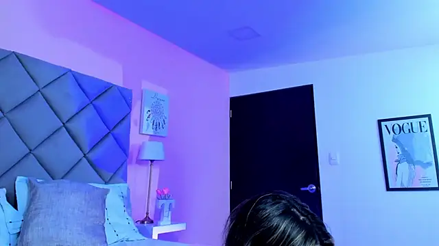 Snapshot of TaylorEvanss chatting on February 19, 2026, 7:44 pm TaylorEvanss online show from February 19, 2026, 7:44 pm