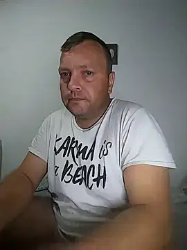 Bury0117 online show from September 30, 2025, 5:46 am