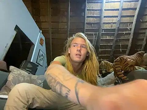 Snapshot of Salted_Playday chatting on February 27, 2025, 2:57 am Salted Playday online show from February 27, 2025, 2:57 am