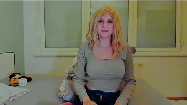 Snapshot of LaurenSommer chatting on November 27, 2025, 7:36 pm LaurenSommer online show from November 27, 2025, 7:36 pm