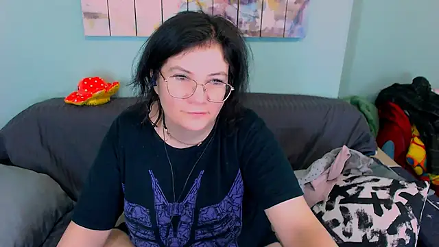 EverlyRays online show from March 31, 2026, 4:42 pm