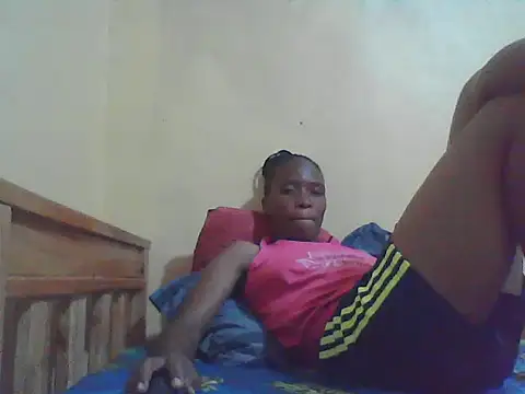 Smillie prety online show from June 2, 2026, 11:43 am