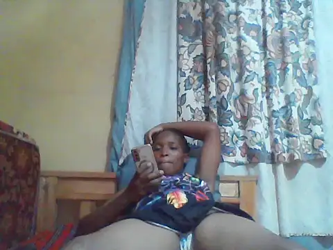 Smillie prety online show from July 6, 2026, 2:02 pm