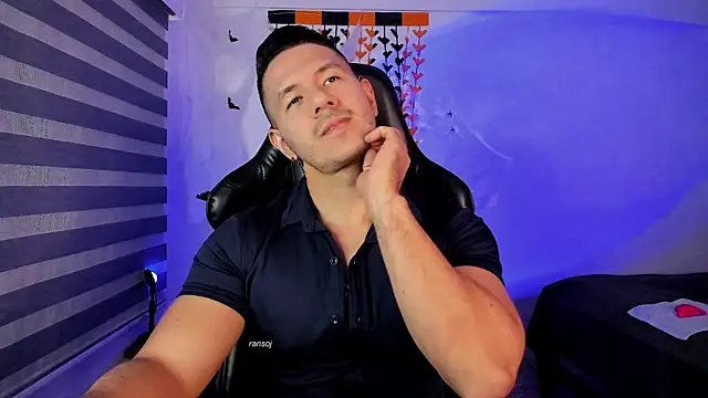 Snapshot of ransoj chatting on November 1, 2025, 10:14 pm ransoj online show from November 1, 2025, 10:14 pm