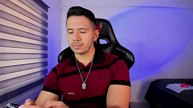 Snapshot of ransoj chatting on November 4, 2025, 2:21 pm ransoj online show from November 4, 2025, 2:21 pm