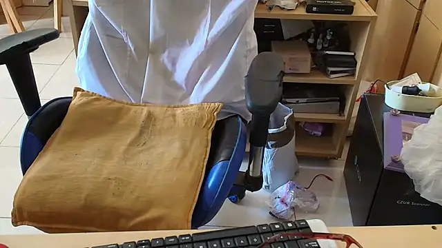 angelgarcia269 online show from December 16, 2025, 11:58 am