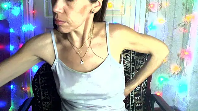 Ladywinter online show from November 2, 2025, 6:46 pm